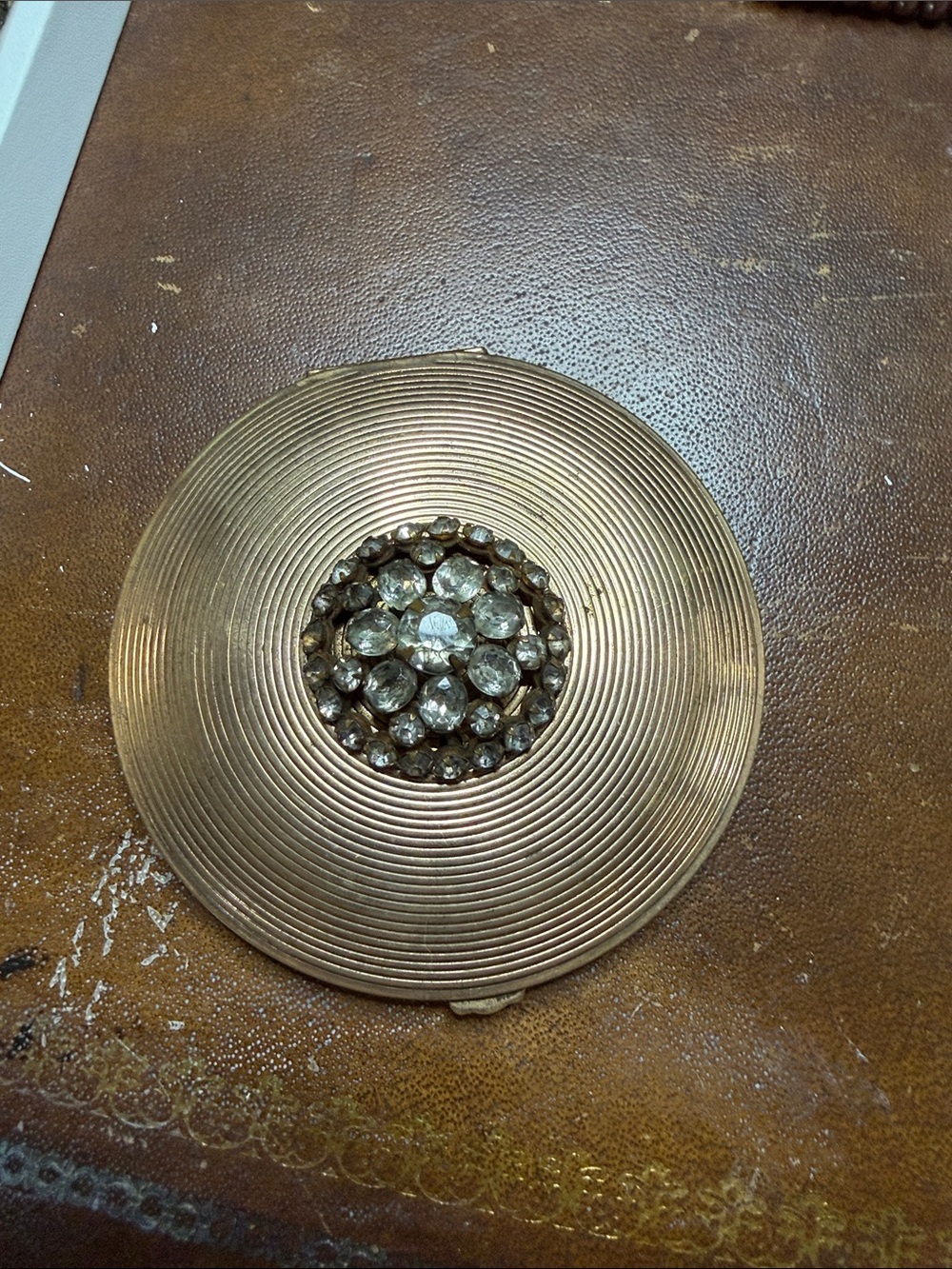 Vintage Round Gold Tone Compact with Rhinestone Cluster